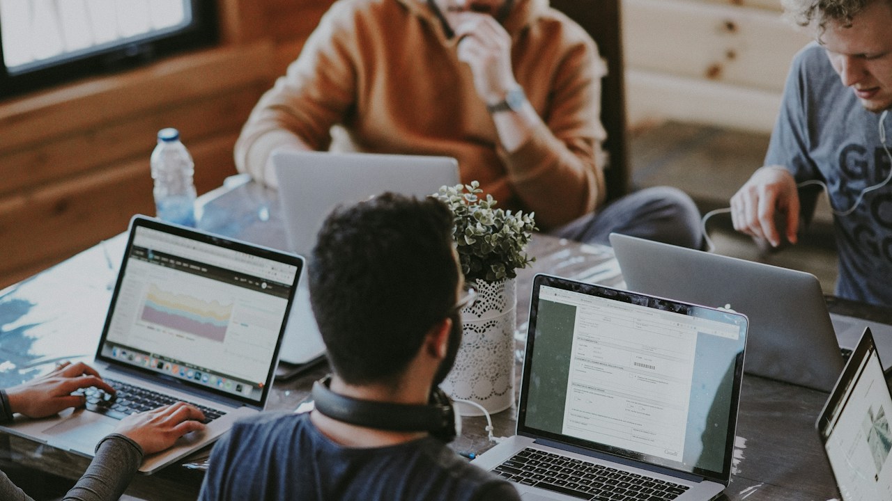 Online Gaming India: avoid common mistakes in online play